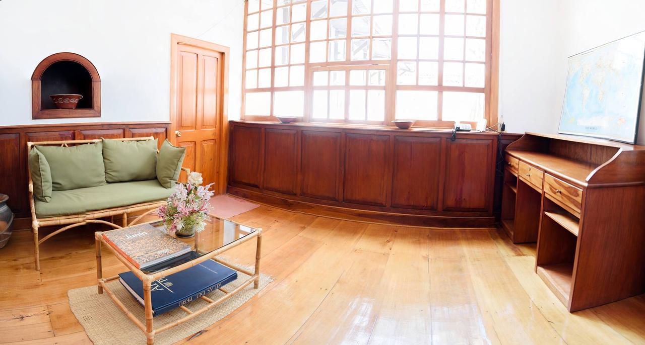 Hotel Manco Capac Jauja Екстер'єр фото