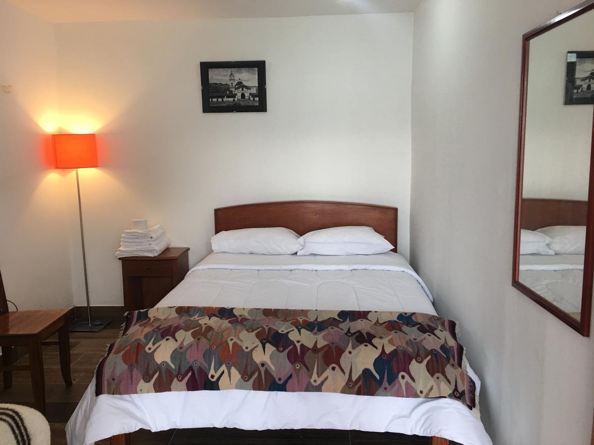 Hotel Manco Capac Jauja Екстер'єр фото